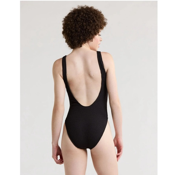 No Boundaries Scoop Crinkle One Piece Swimsuit - Picture 2 of 3